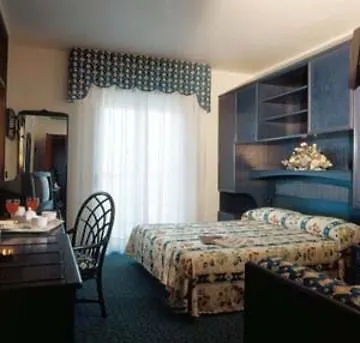 Hotel Brioni Mare 4*